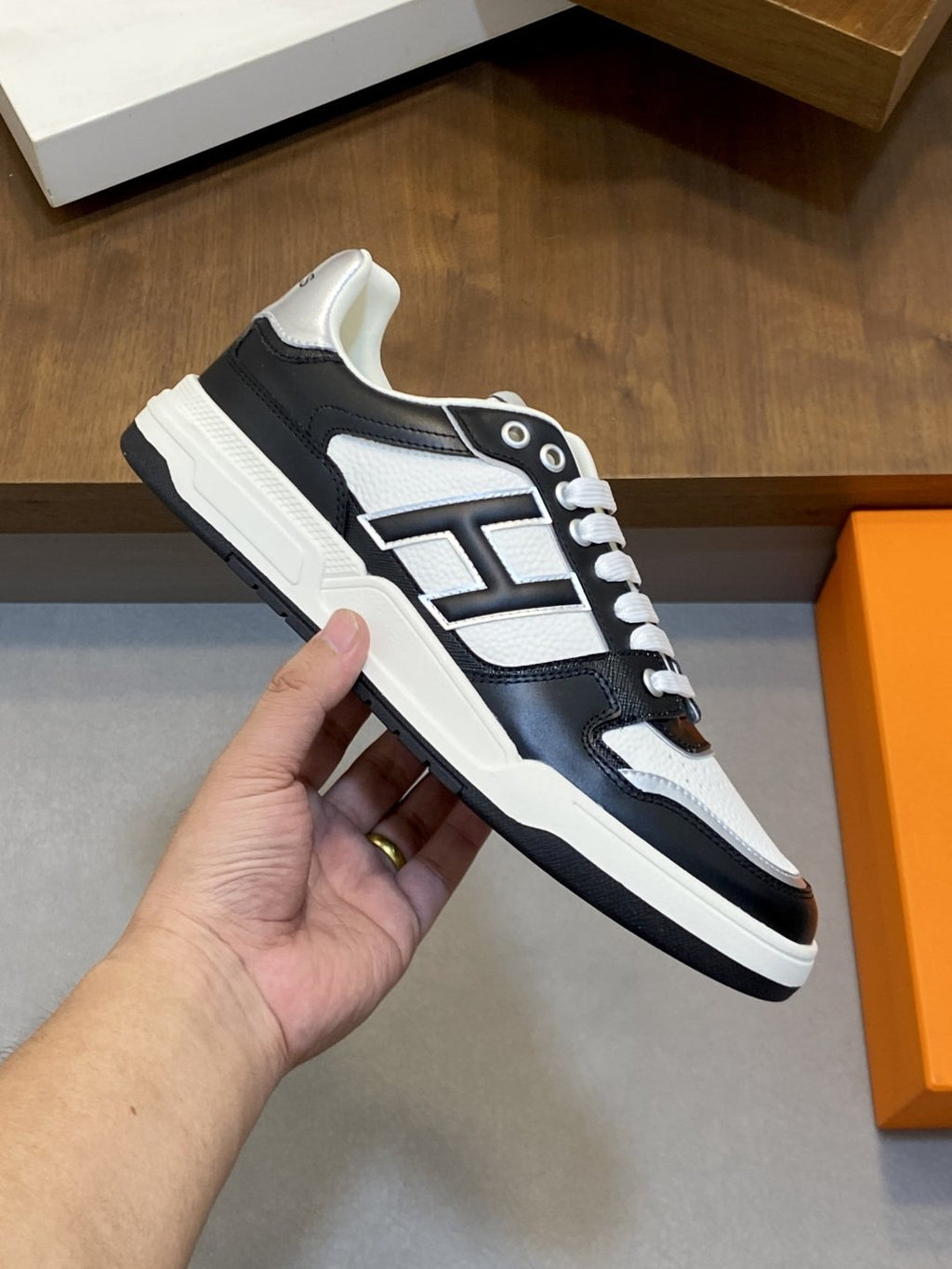 Hermès H-Panel Low-Top Sneakers — model