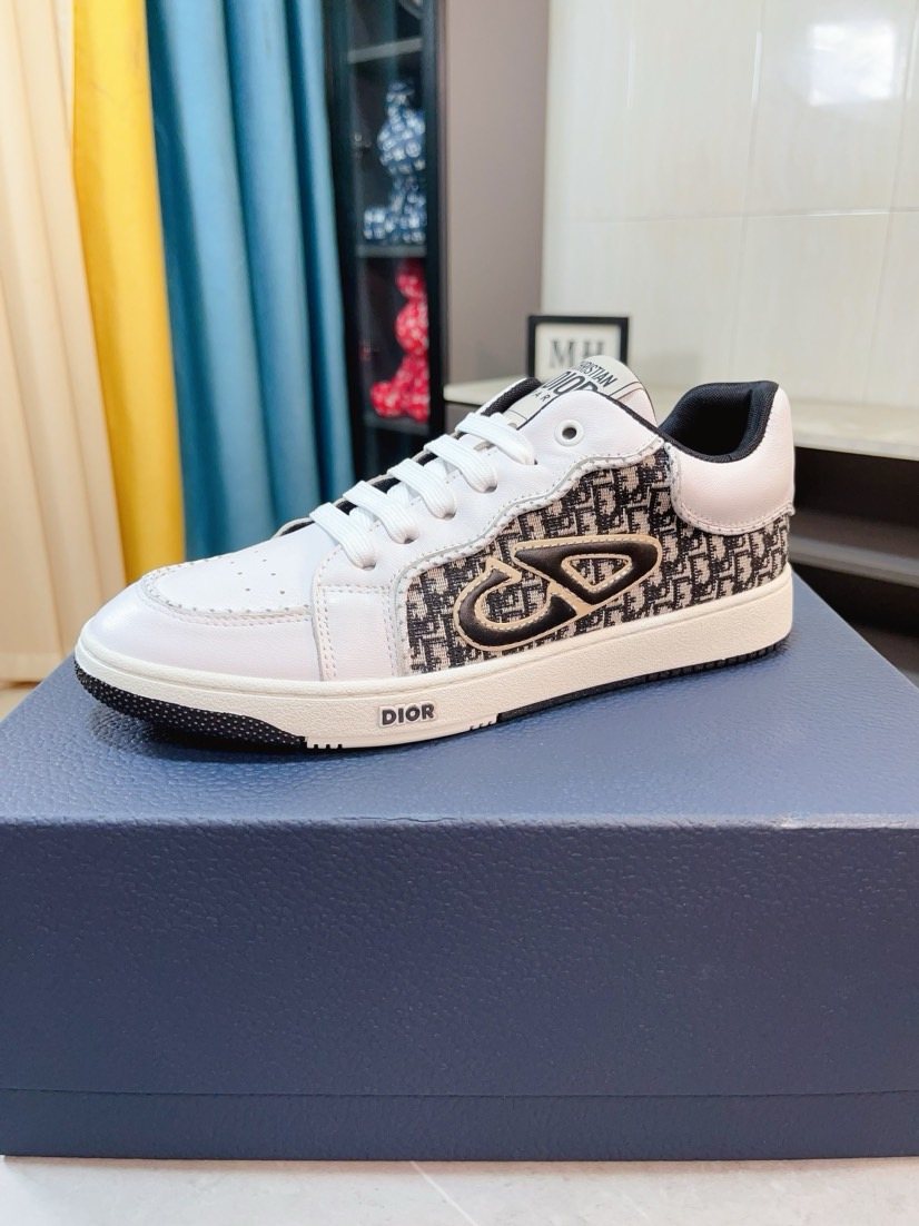 Dior Men's Patterned Panel Low-Top Sneakers — front